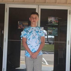 Meet your Posher, Ethan